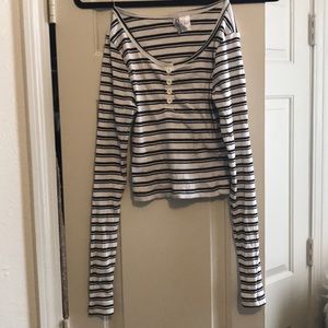 H&M Long Sleeve Striped Crop Top. XS